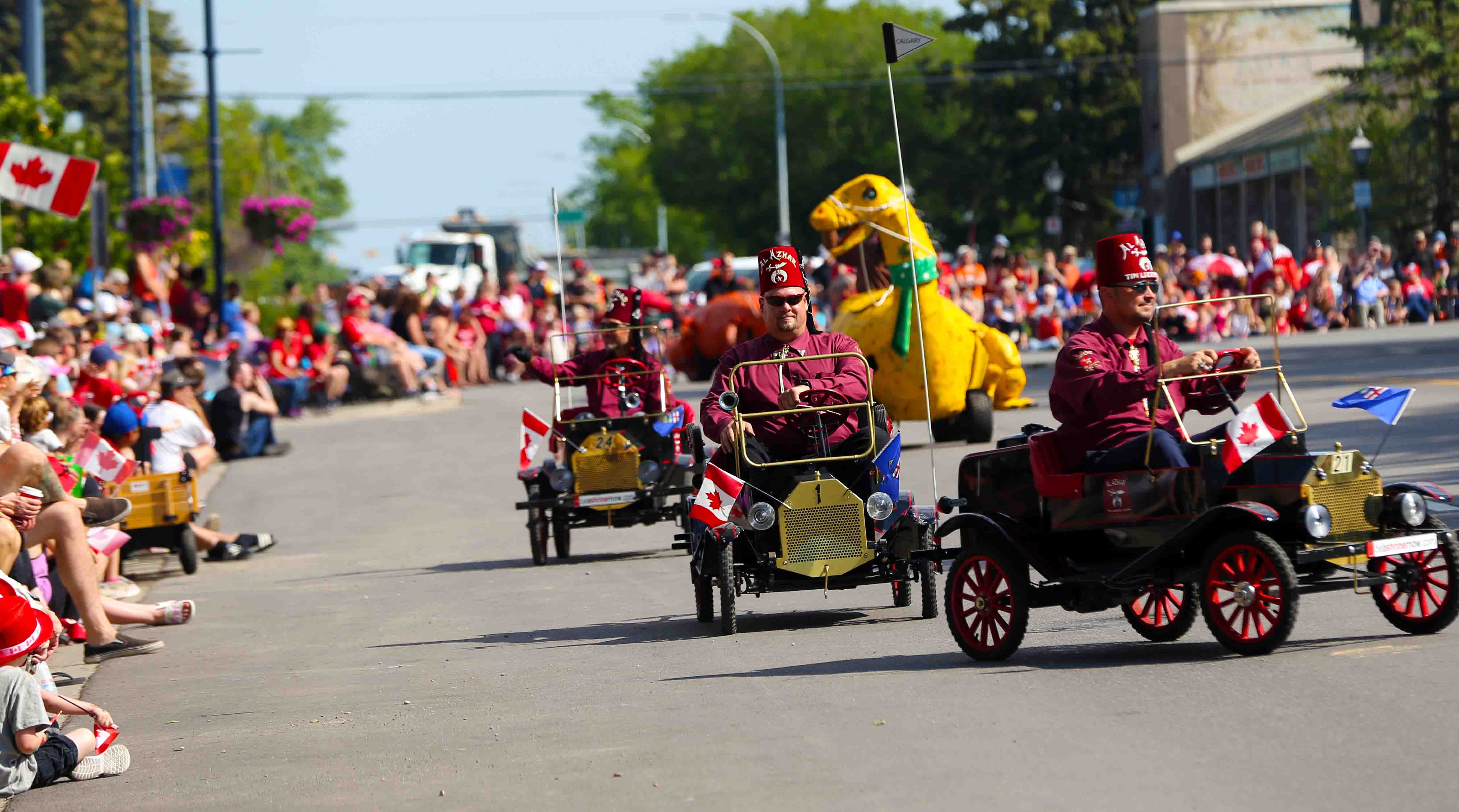 Watch/Gallery Canada Day 2022 Airdronians flock to Canada Day parade